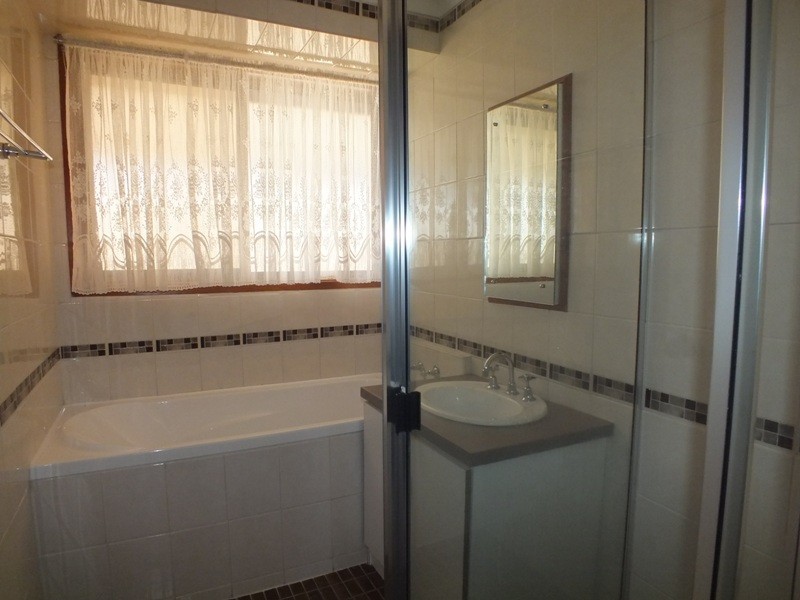 2 Treasure St, Rutherford NSW 2320