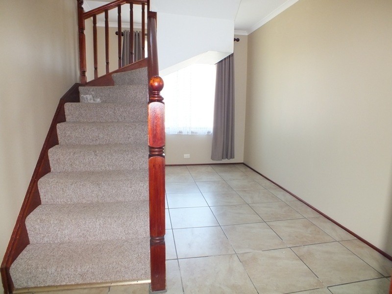 2 Treasure St, Rutherford NSW 2320