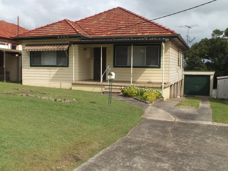 18 Villa Road, Waratah West NSW 2298