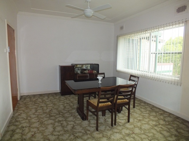 18 Villa Road, Waratah West NSW 2298