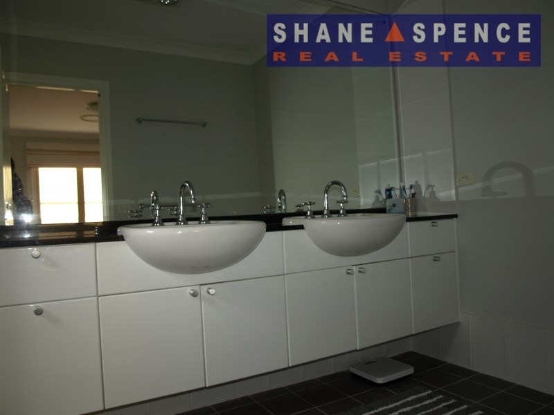 42 Madison Way, Allambie Heights NSW 2100