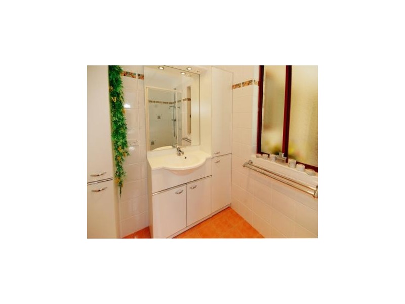 17 Gresham Drive, Woolgoolga NSW 2456