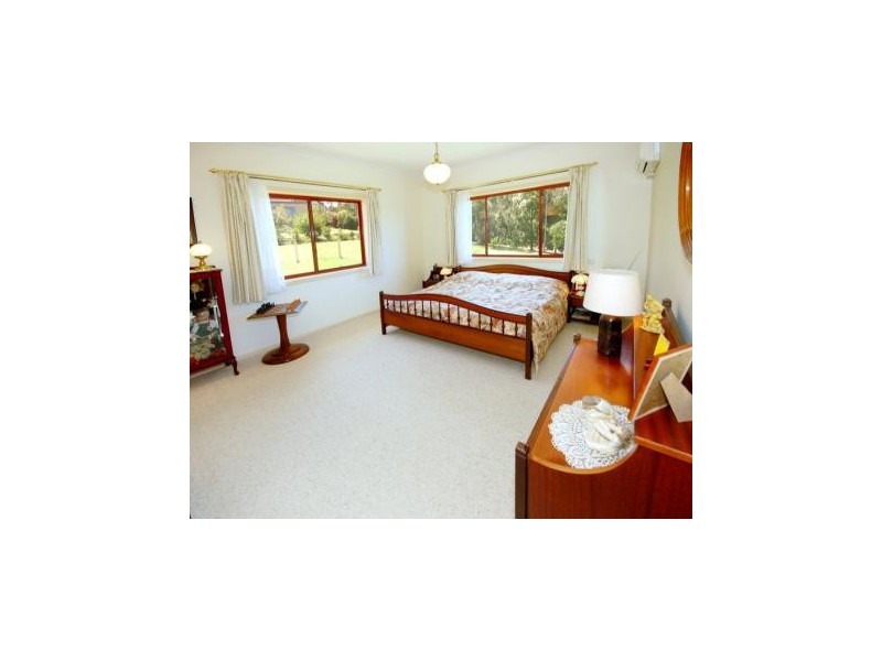 17 Gresham Drive, Woolgoolga NSW 2456