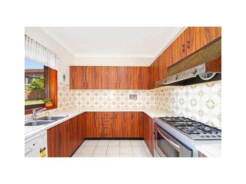 50 Princes Hwy, West Wollongong NSW 2500