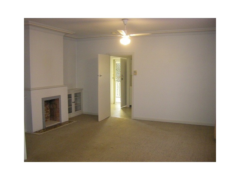 23 Jutland Ave, Coniston NSW 2500