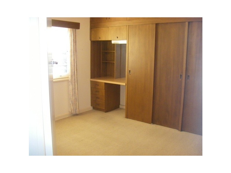 23 Jutland Ave, Coniston NSW 2500