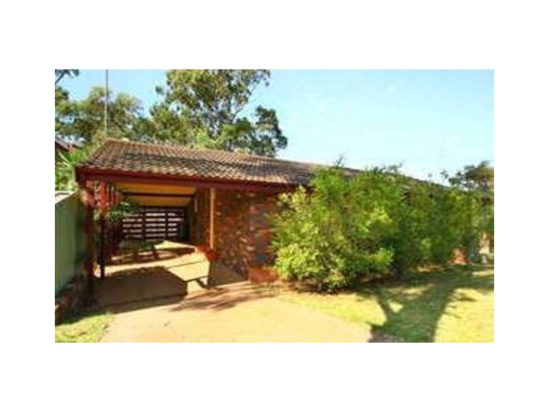 9 Carlon Cres, Farmborough Heights NSW 2526