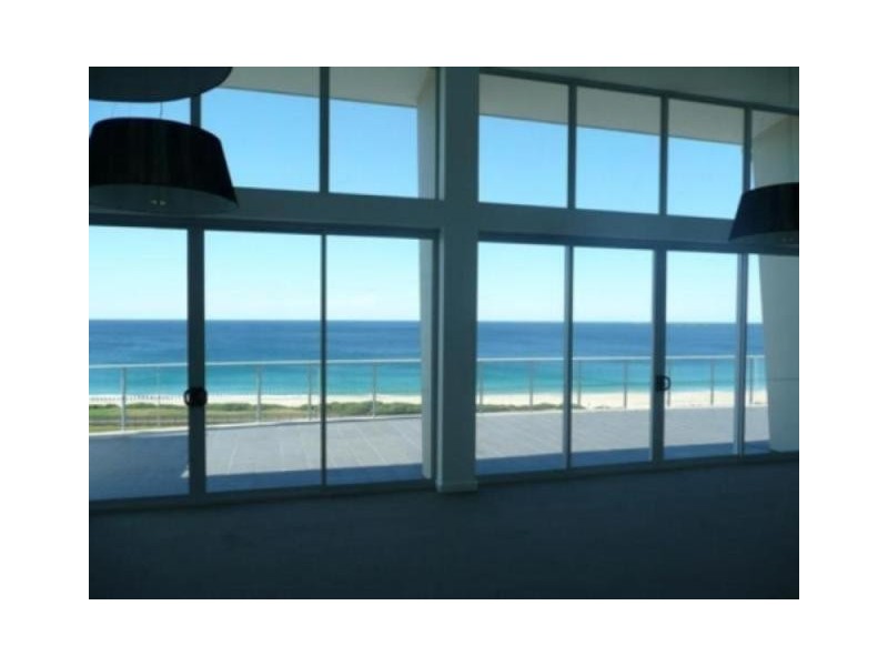 24/60-62 Harbour Street, Wollongong NSW 2500