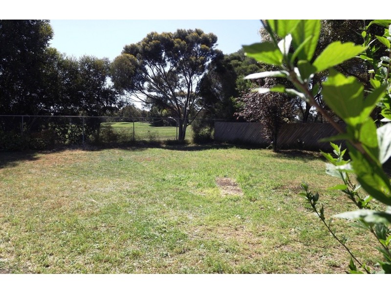 14 St Andrews Court, Sunbury VIC 3429