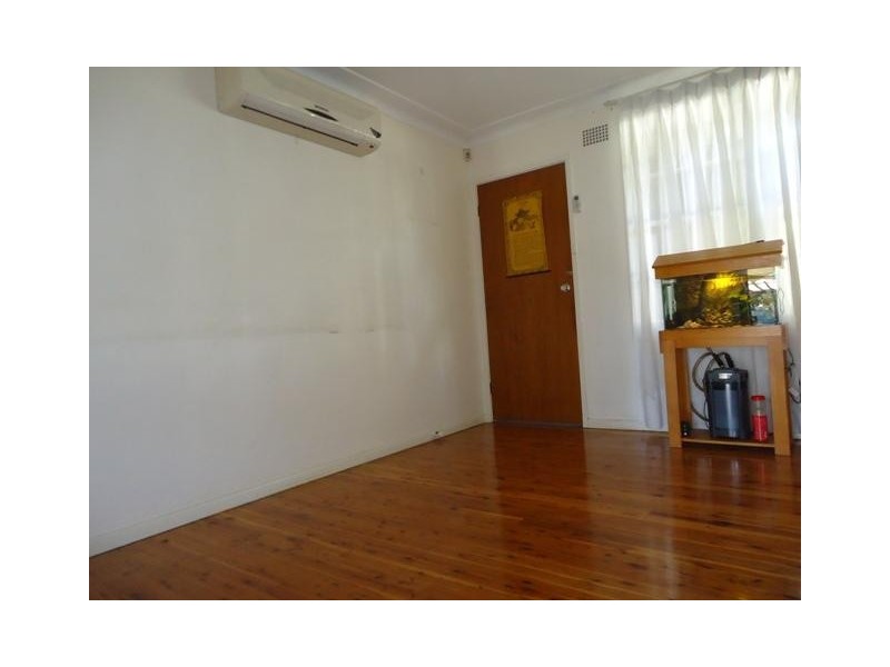 908 Woodville rd, Villawood NSW 2163