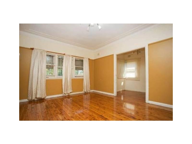 27 Alice St, Padstow NSW 2211