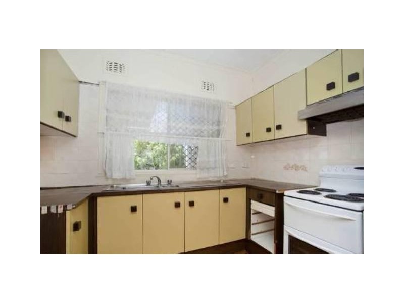 27 Alice St, Padstow NSW 2211