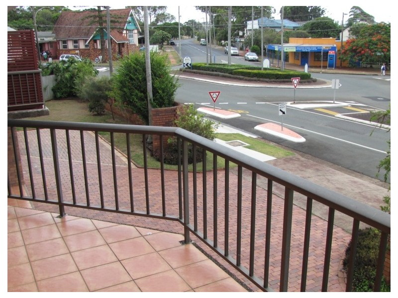 3/139 Prince Edward Parade, Scarborough QLD 4020