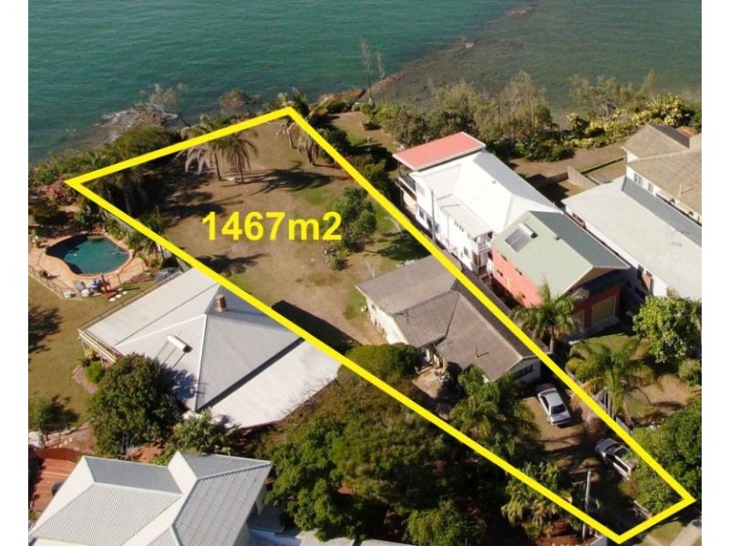 12A Whytecliffe Parade, Woody Point QLD 4019
