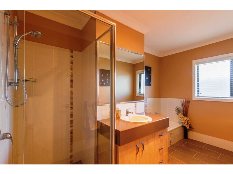 North Lakes QLD 4509