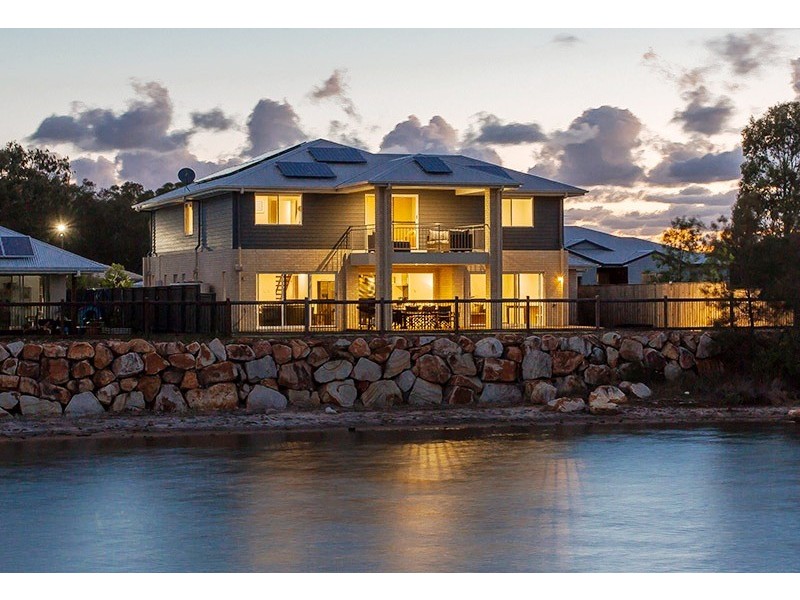 Beachmere QLD 4510