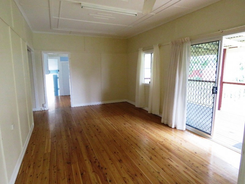 Rothwell QLD 4022