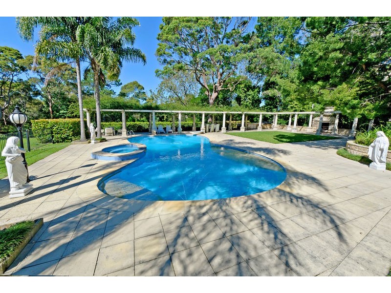 9 Morgan Road, Belrose NSW 2085