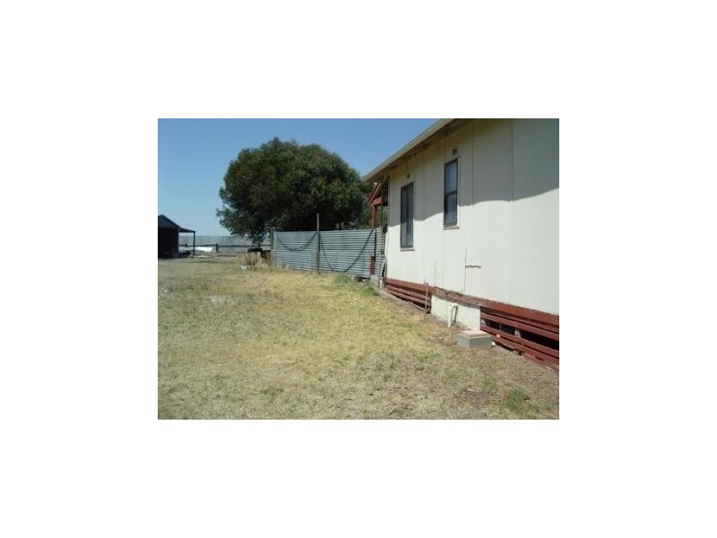 75 Western Drive, Bordertown SA 5268