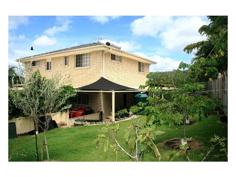 18 Peace Ct, Mount Warren Park QLD 4207