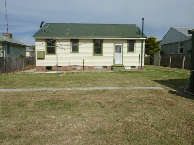 53 Churchill Street, Goulburn NSW 2580