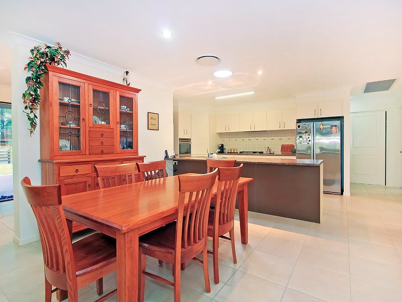 67 LAUREL STREET, Heathwood QLD 4110