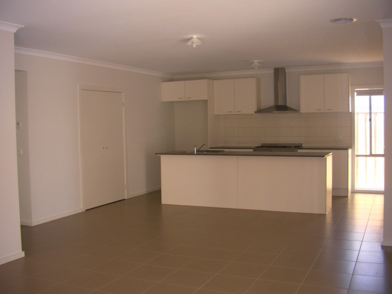 89 Westwood Boulevard, Keysborough VIC 3173