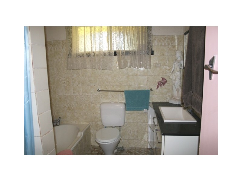 14 Cumbrae Ave, Lismore NSW 2480