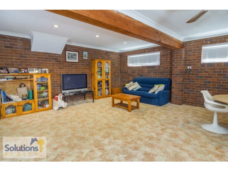 1 Rochelle Ct, Petrie QLD 4502