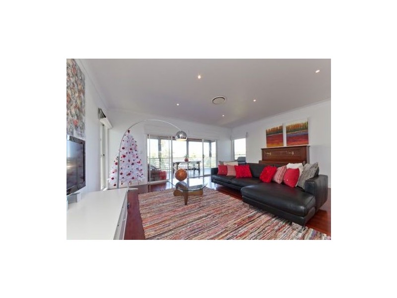 17 Pardalote Drive, Brookwater QLD 4300