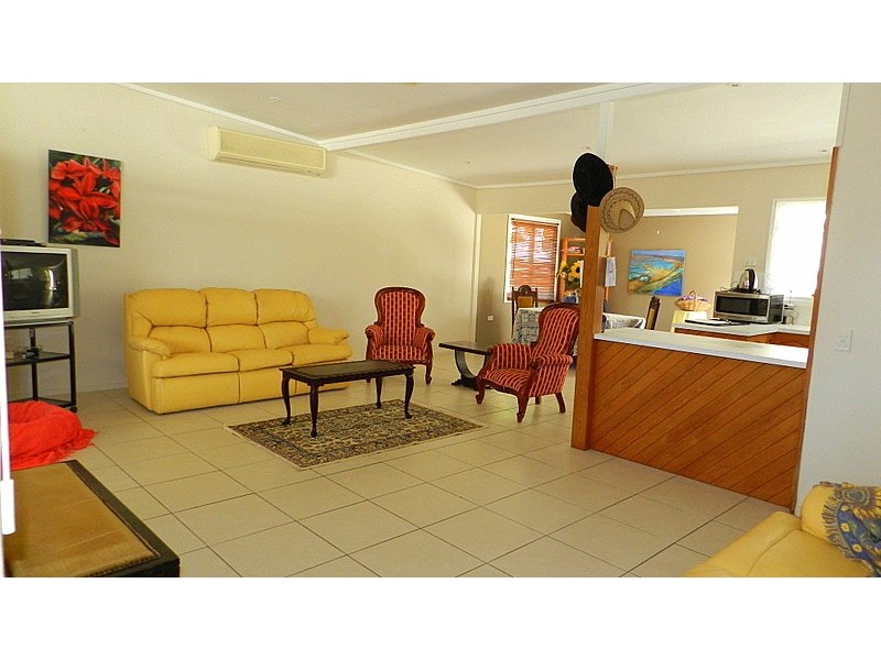 36 Wellington Street, Mundingburra QLD 4812