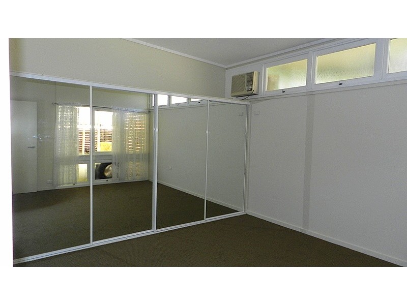 36 Wellington Street, Mundingburra QLD 4812