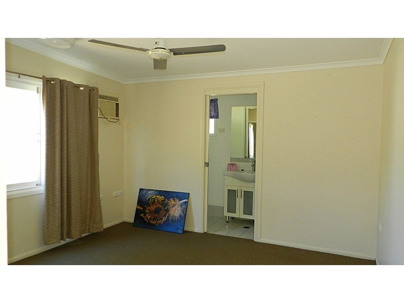 36 Wellington Street, Mundingburra QLD 4812