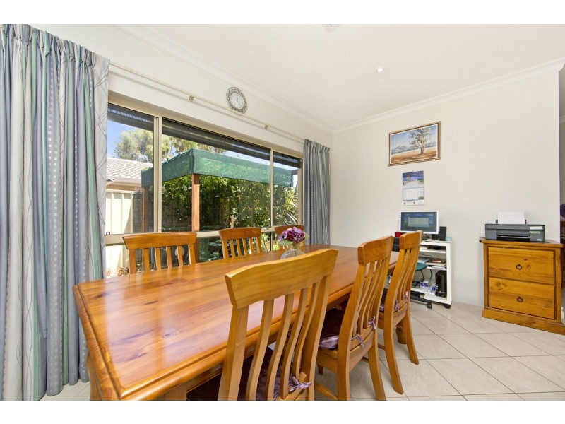 19 Swan Street, Grange SA 5022