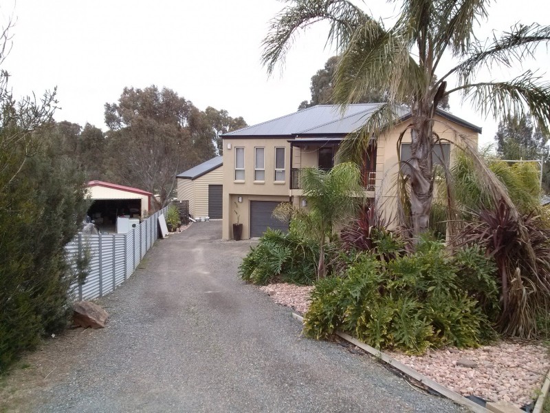 5 Gosling Court, Williamstown SA 5351