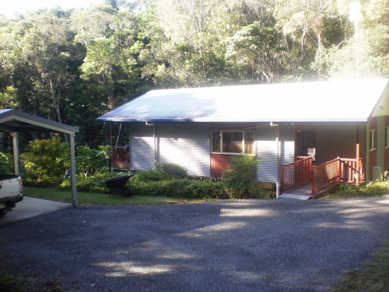 5 Williamson Drive, Kuranda QLD 4881