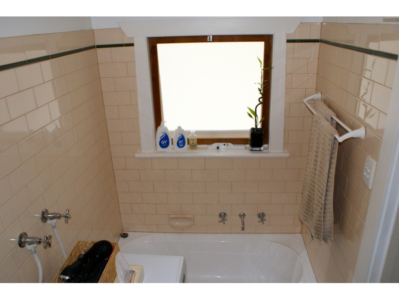 44 Everard Avenue, Keswick SA 5035