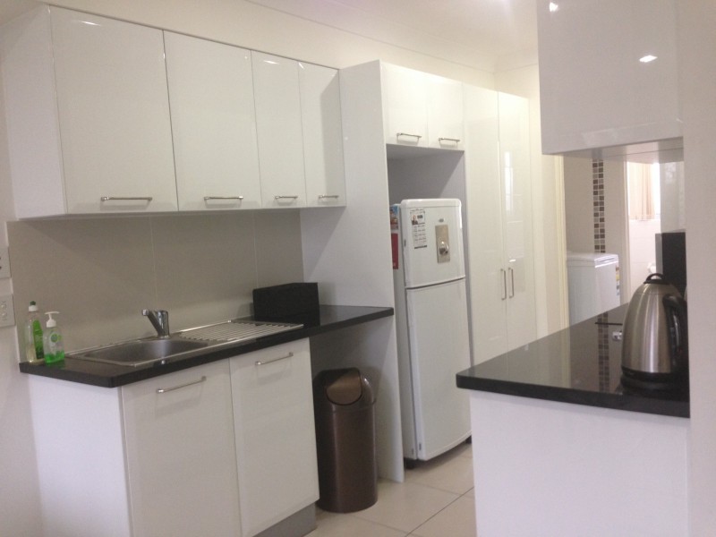 2/1 Victoria Street, Fairfield QLD 4103