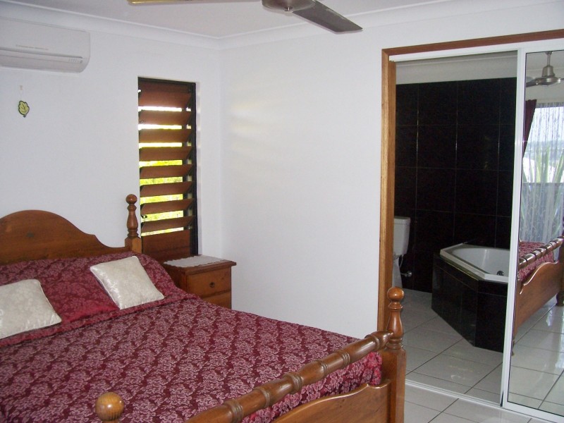 11 Nunkeri Drive, Mount Pleasant QLD 4740