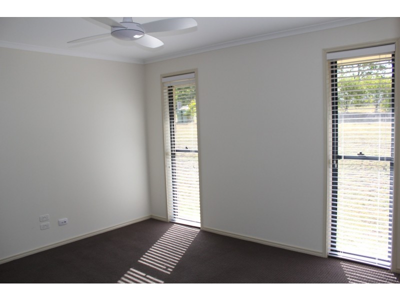 62 Taylor Road, Veteran QLD 4570