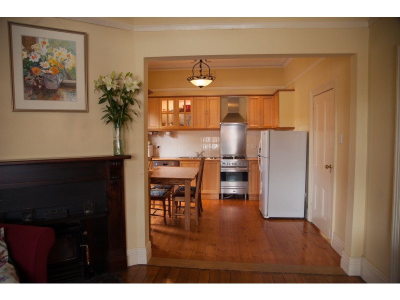 12 Commercial Road, North Hobart TAS 7000