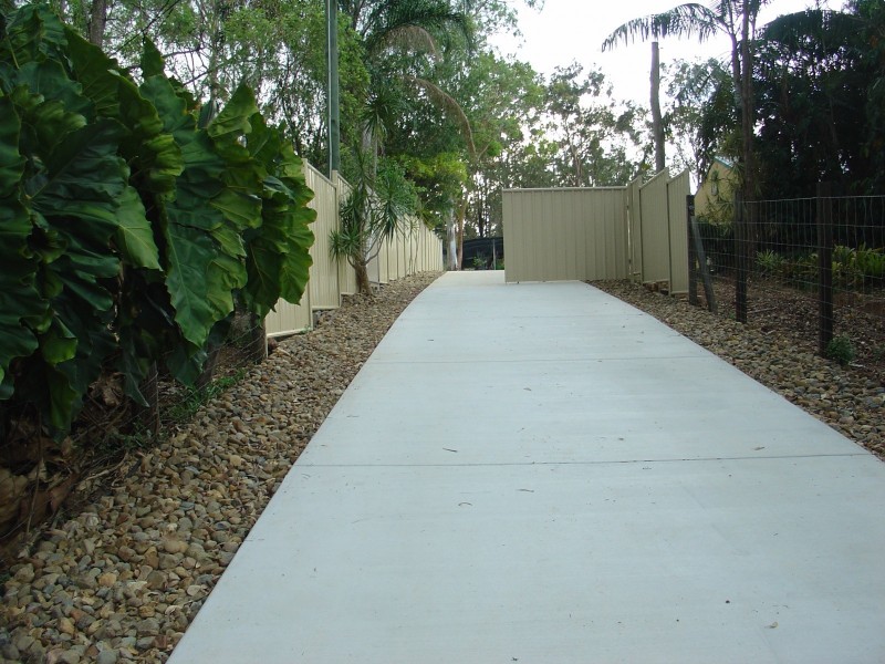 19 Third Avenue, Barellan Point QLD 4306