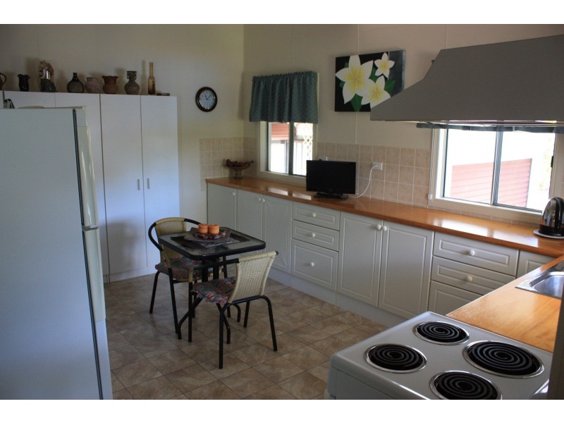 23 Edith Street, Howard QLD 4659