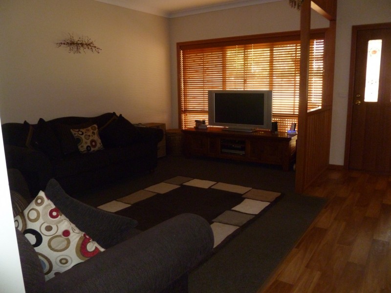 60 Falcon Circuit, Wodonga VIC 3690