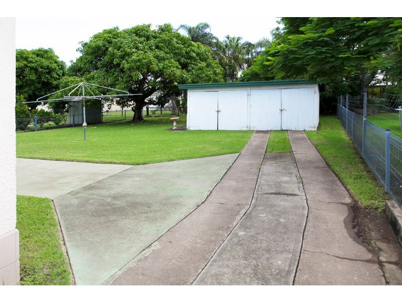 271 Hook Street, Berserker QLD 4701