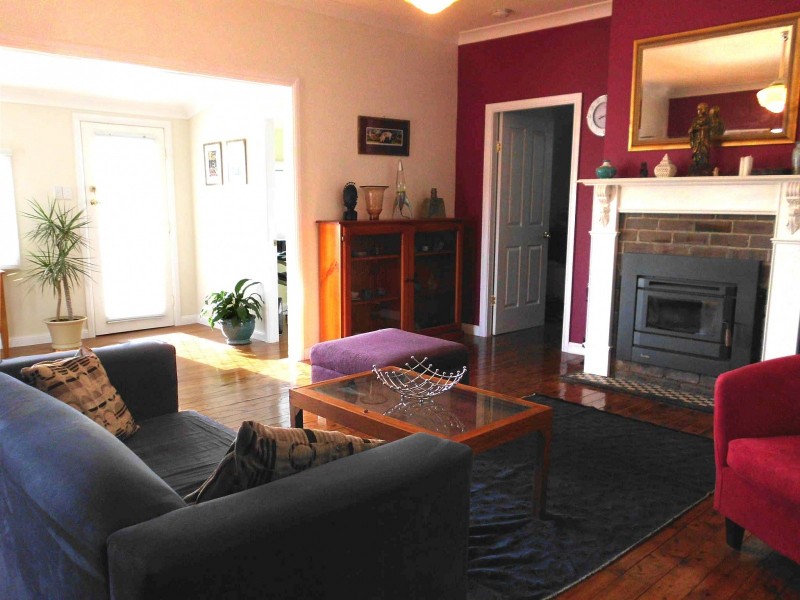 18-20 Raglan Street, Hill Top NSW 2575
