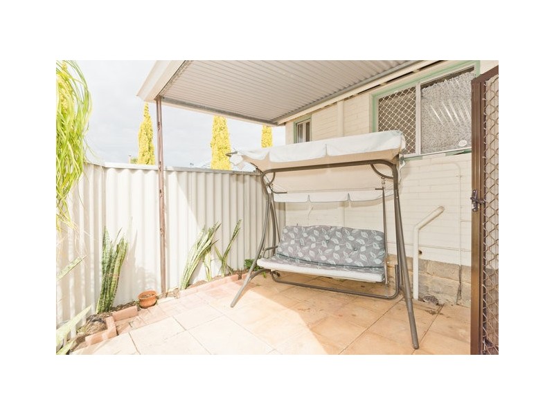72 Eastdene Circle, Nollamara WA 6061