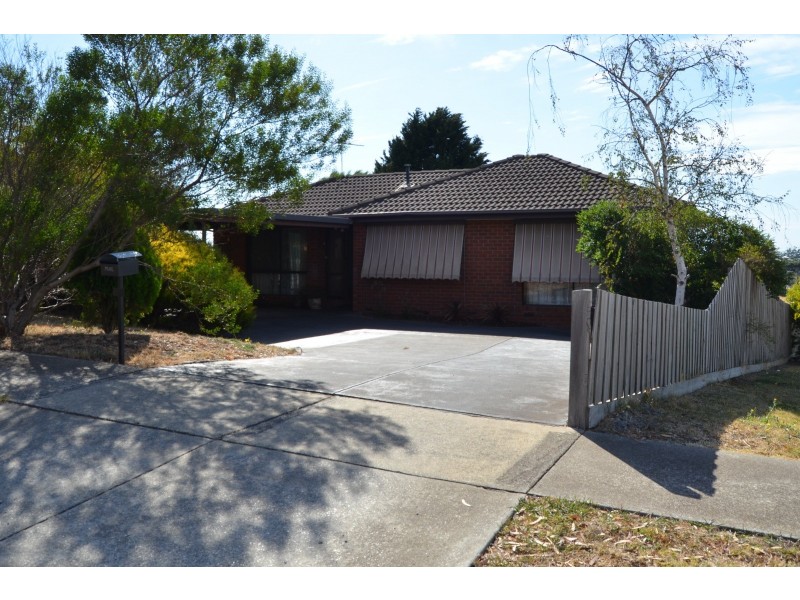 31 Kingsley Drive, Sunbury VIC 3429