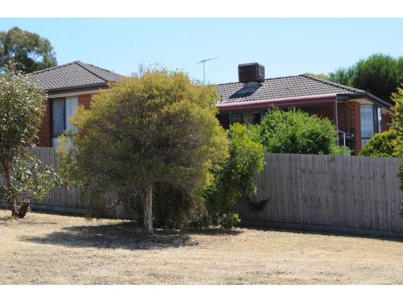 31 Kingsley Drive, Sunbury VIC 3429