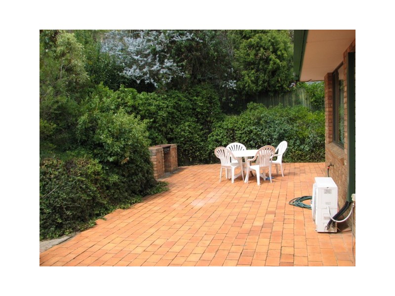 18 Bishops Crescent, Armidale NSW 2350
